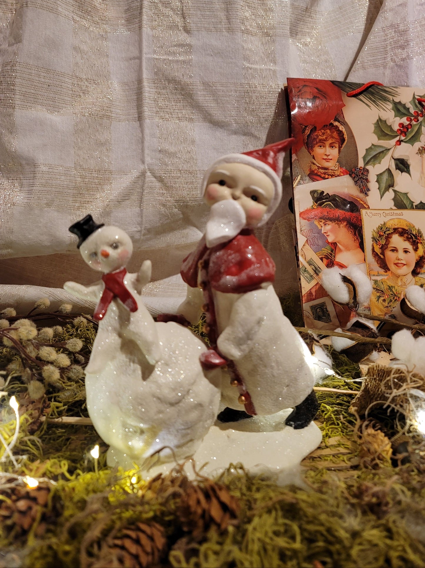 Folk Art Dee Harvey Foust Santa Snowball Rides Figurine