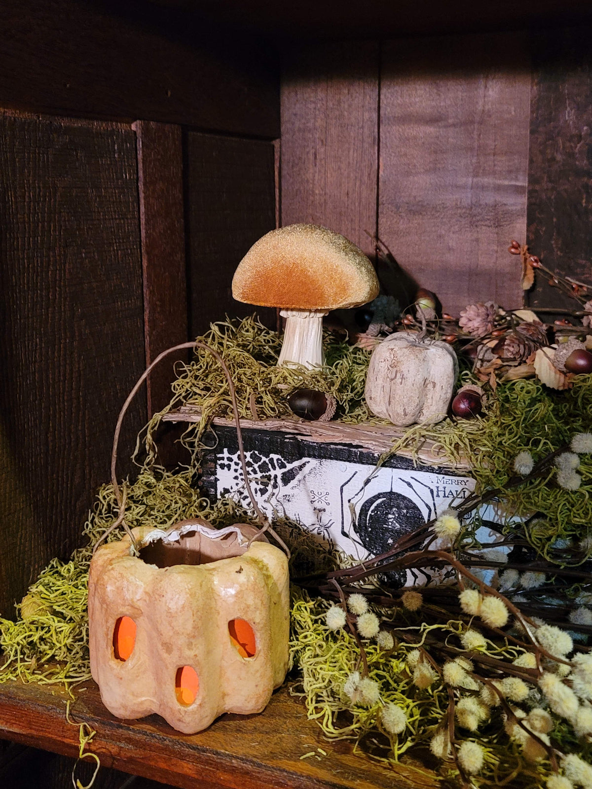 Halloweth Primitive Baby Pumpkin Bucket Lantern
