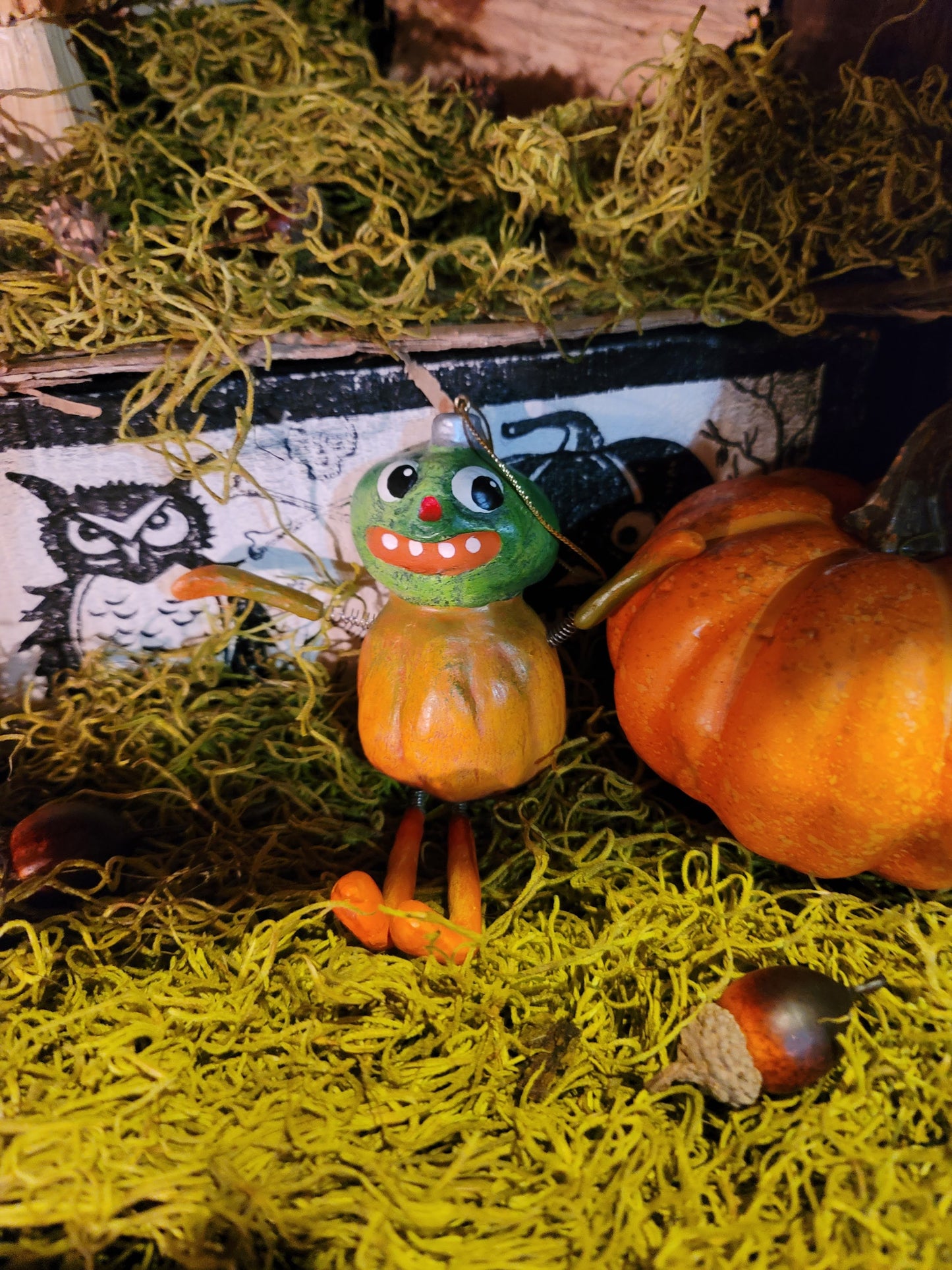 Vintage Halloween Style Silver Willow Bobble Head Pumpkin Gourd Ornament