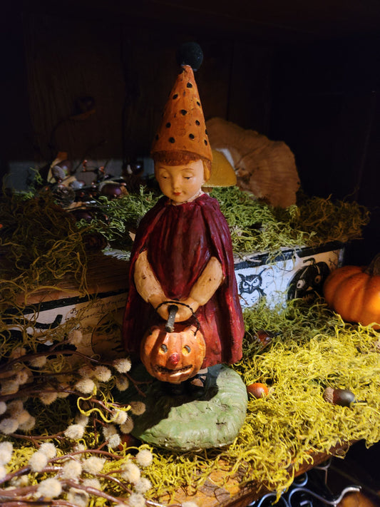 Vintage Halloween Postcard Witch  Barton and Spooner Figurine Ragon House