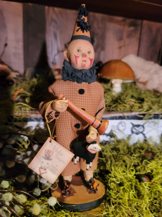 Vintage Halloween Style Clown Hooligan Vicki Smyers Bethany Lowe Figurine