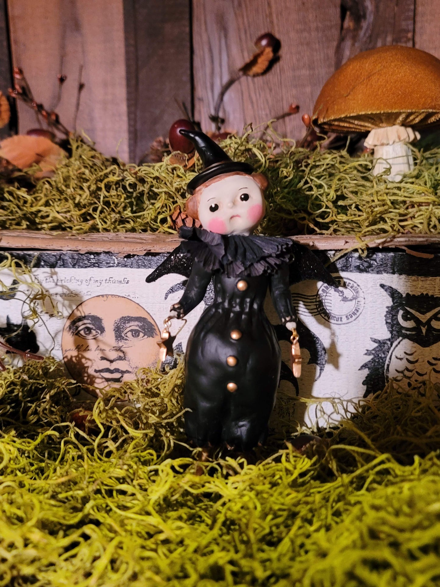 Vintage Halloween Folk Art Style Miss Chevious Dee Harvey Witch Figurine