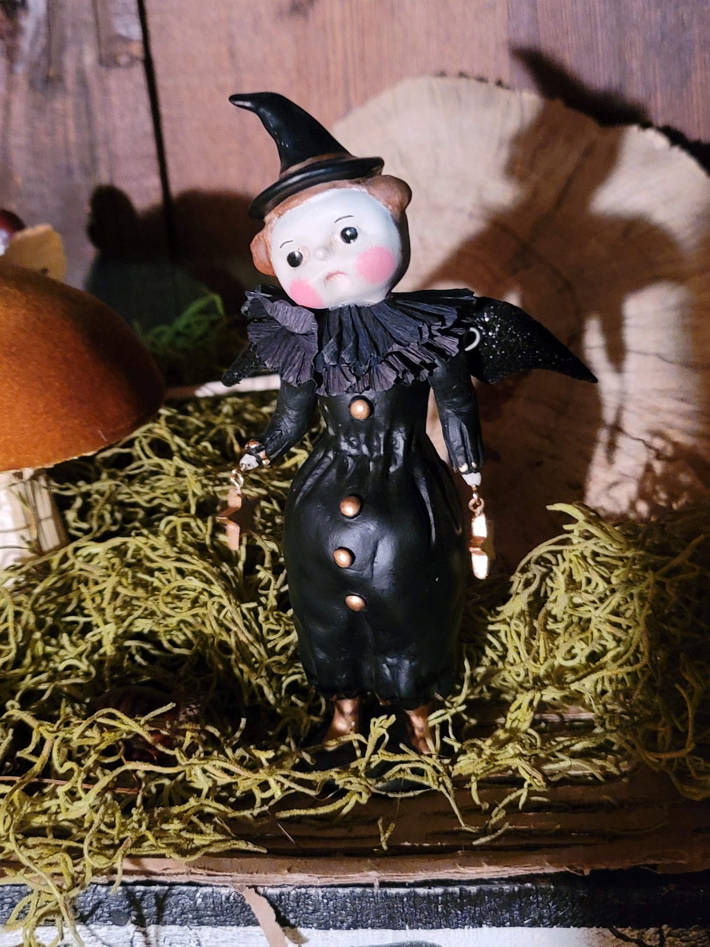Vintage Halloween Folk Art Style Miss Chevious Dee Harvey Witch Figurine