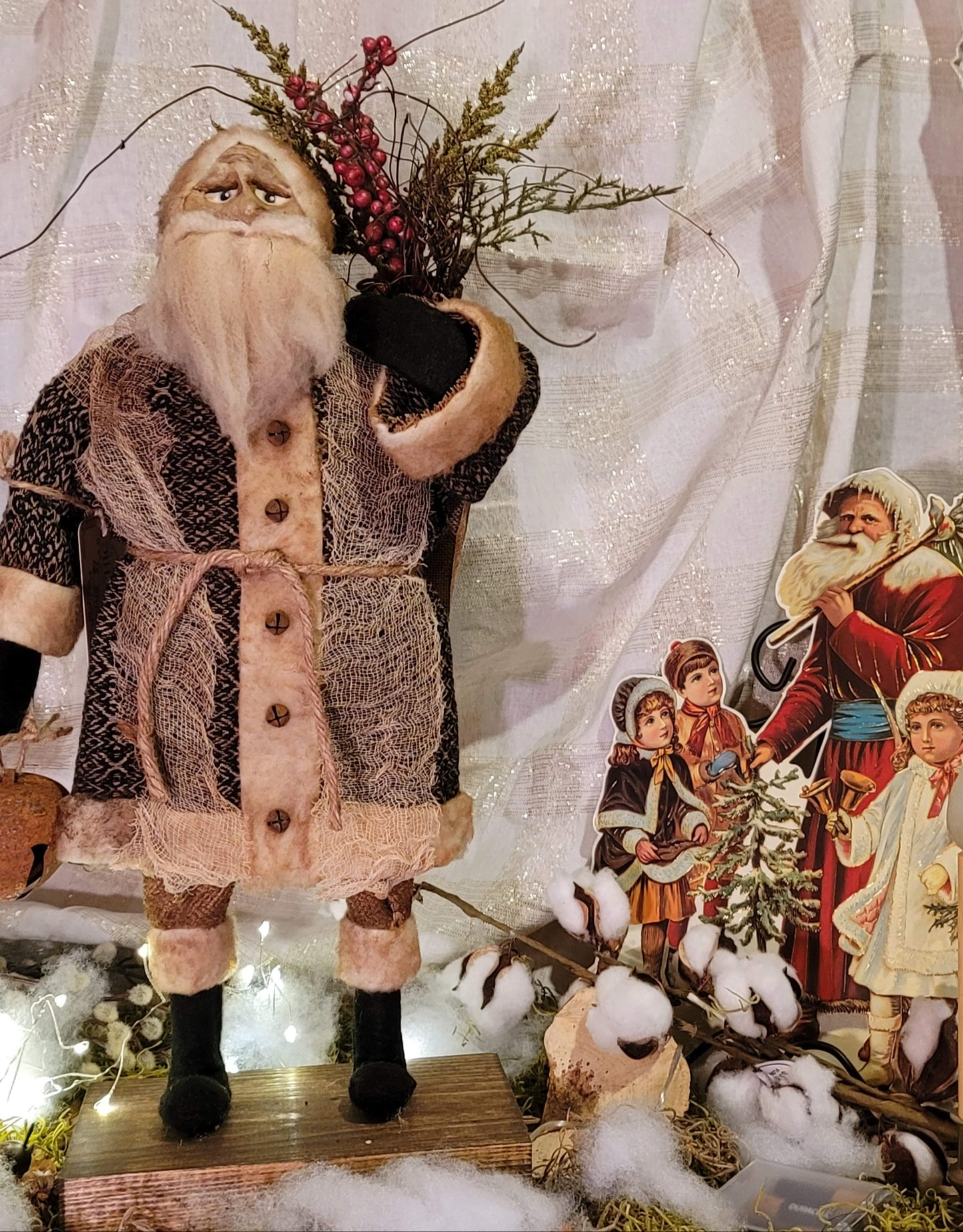 Vintage Christmas Primitive Folk Art Style Rugged Chic Santa Claus Figurine