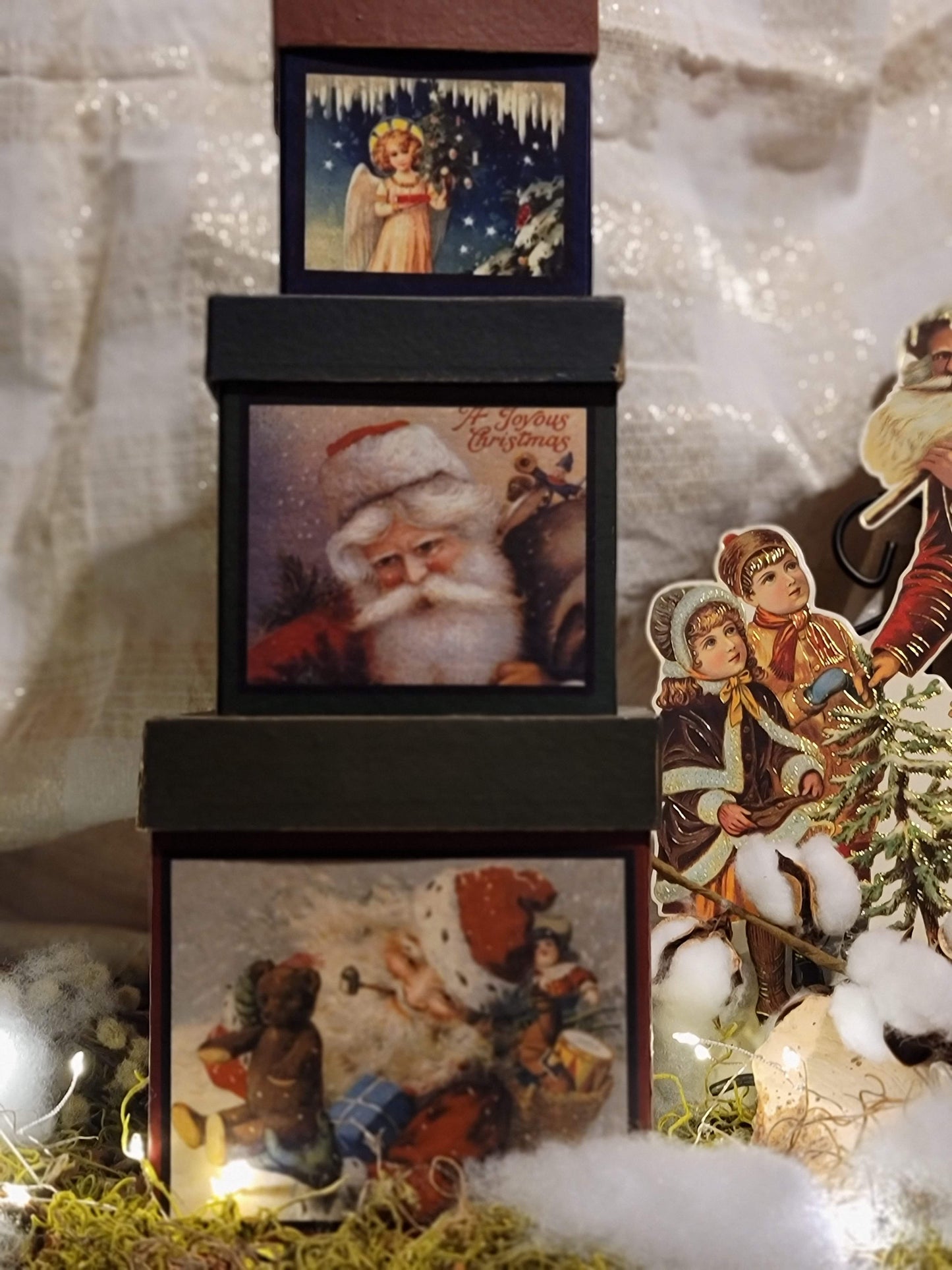 Vintage Victorian Style Christmas Postcard Nesting Boxes Set