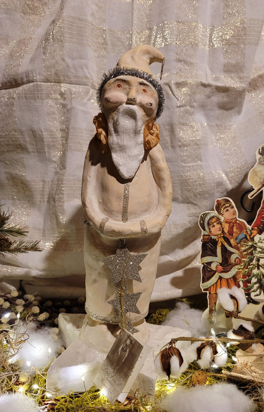 Vintage Christmas Folk Art Dee Foust Santa with Silver Stars Figurine