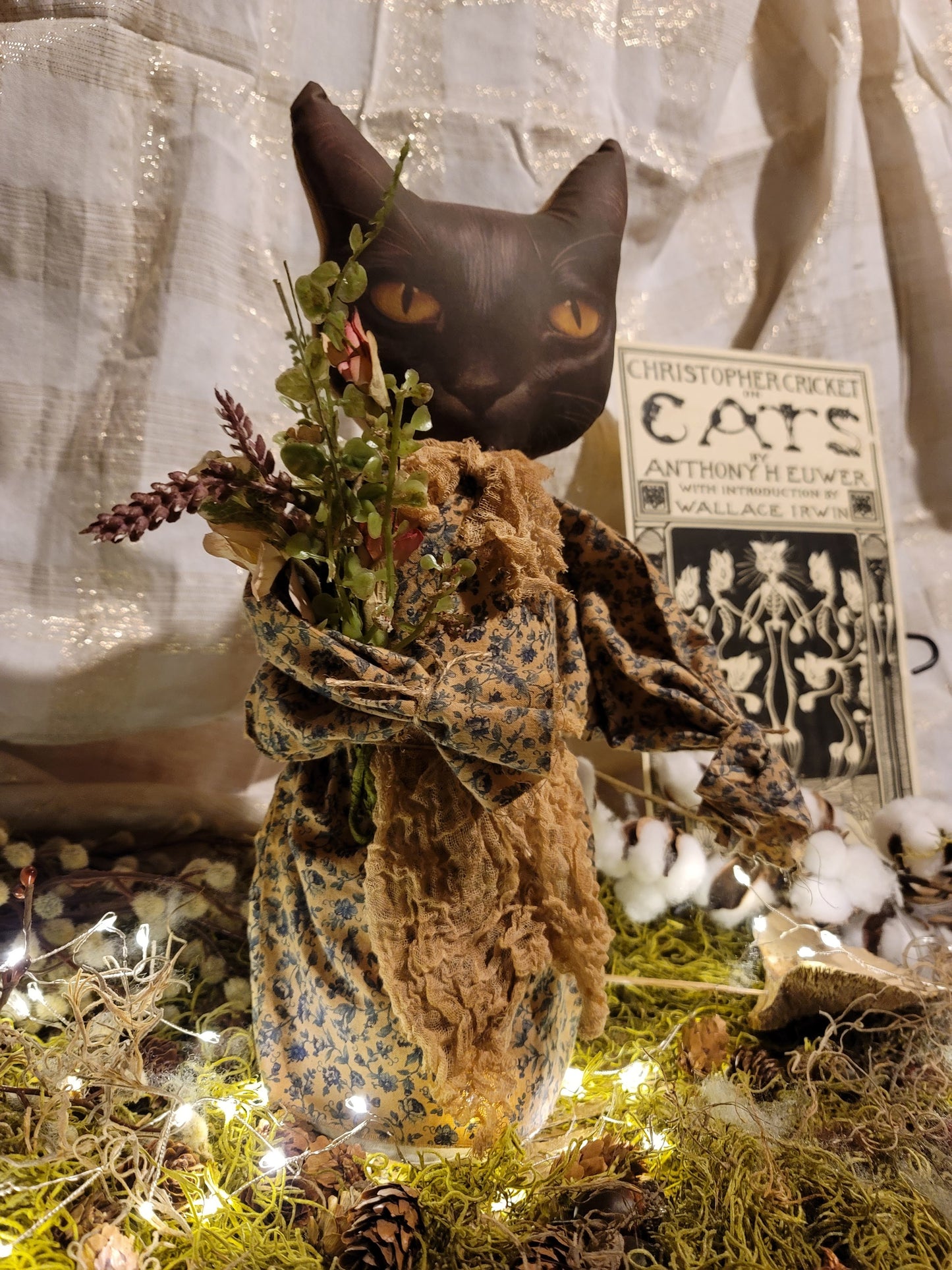Primitive Style Stuffed Black Cat Figurine with Dried Flowers Muslin Apron