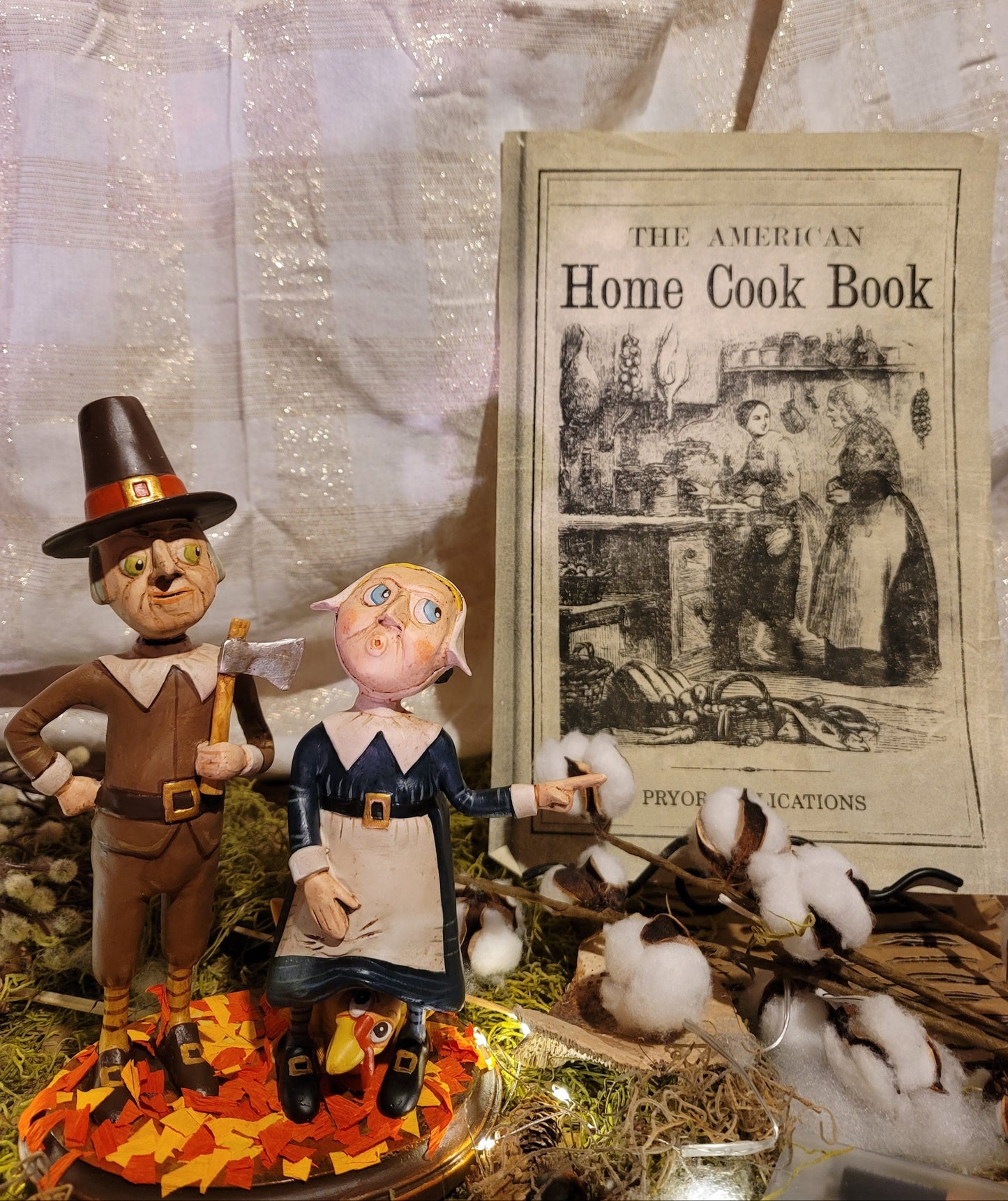 Whimsy Colonial Folk Art Pilgrams with Turkey Thanksgiving Figurine