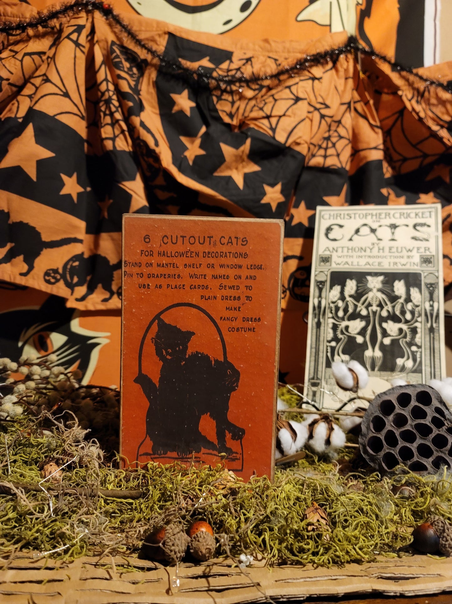 Vintage Halloween Style Black Cats Halloween Storage Box