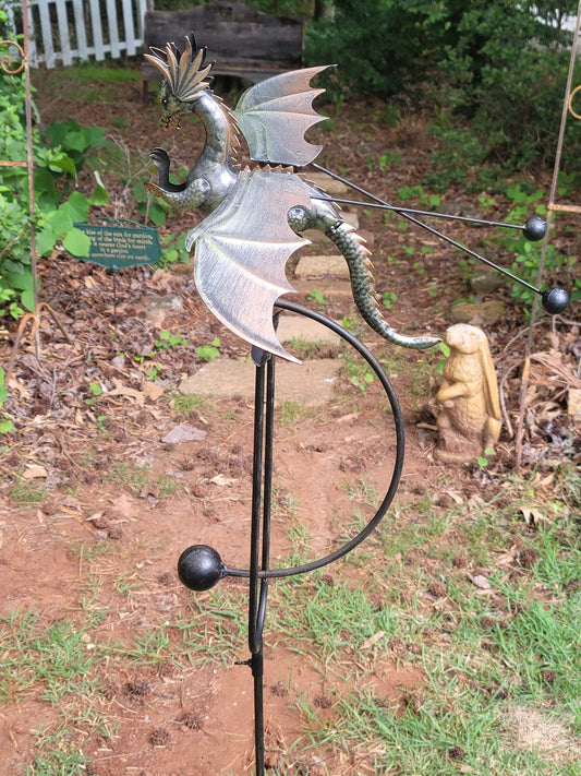 Kai Flying Dragon Garden Stake, Articulated Wind Driven Metal Rocking Decoration