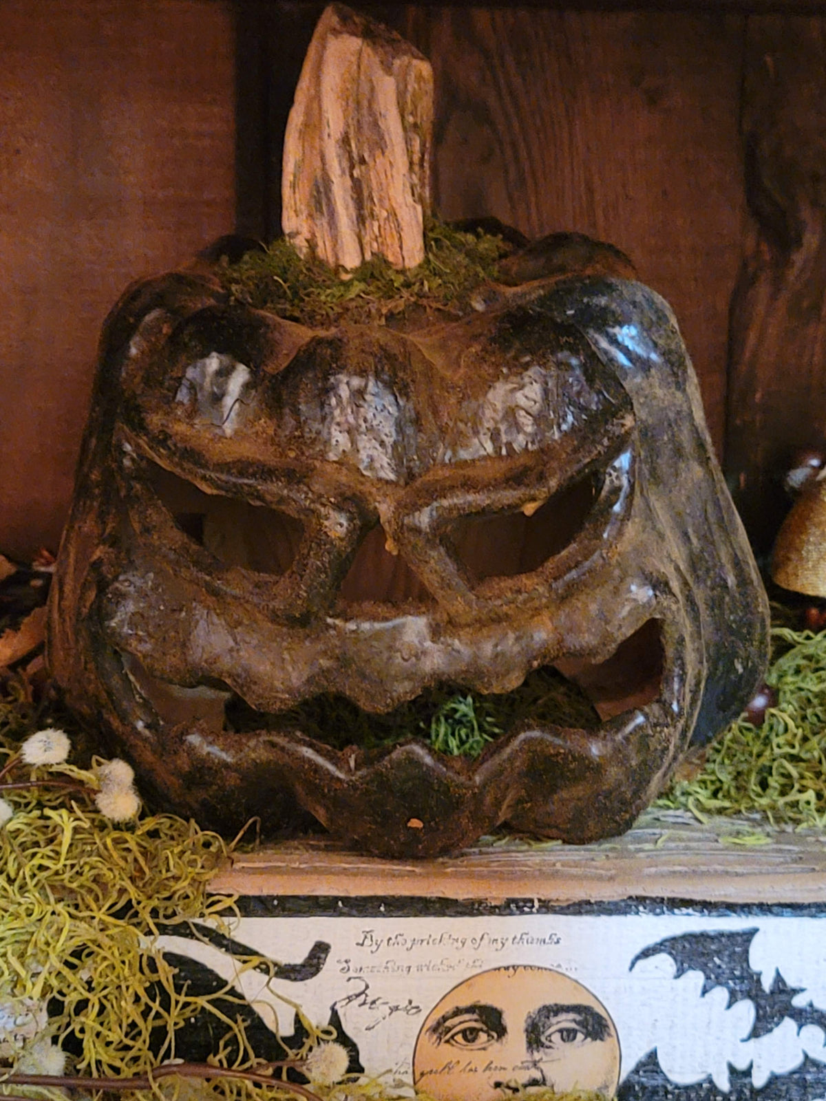 Vintage Halloween Style - Primitive Halloween Jack-O’-Lantern