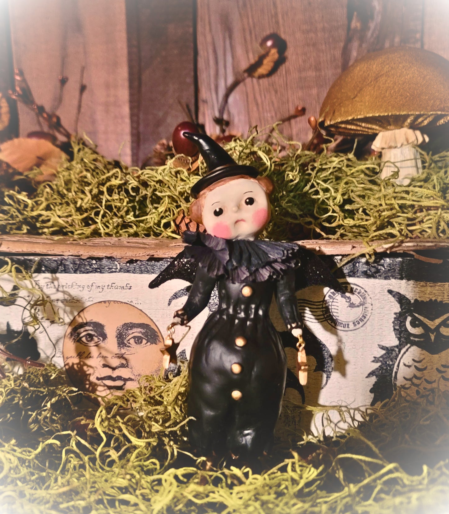 Vintage Halloween Folk Art Style Miss Chevious Dee Harvey Witch Figurine