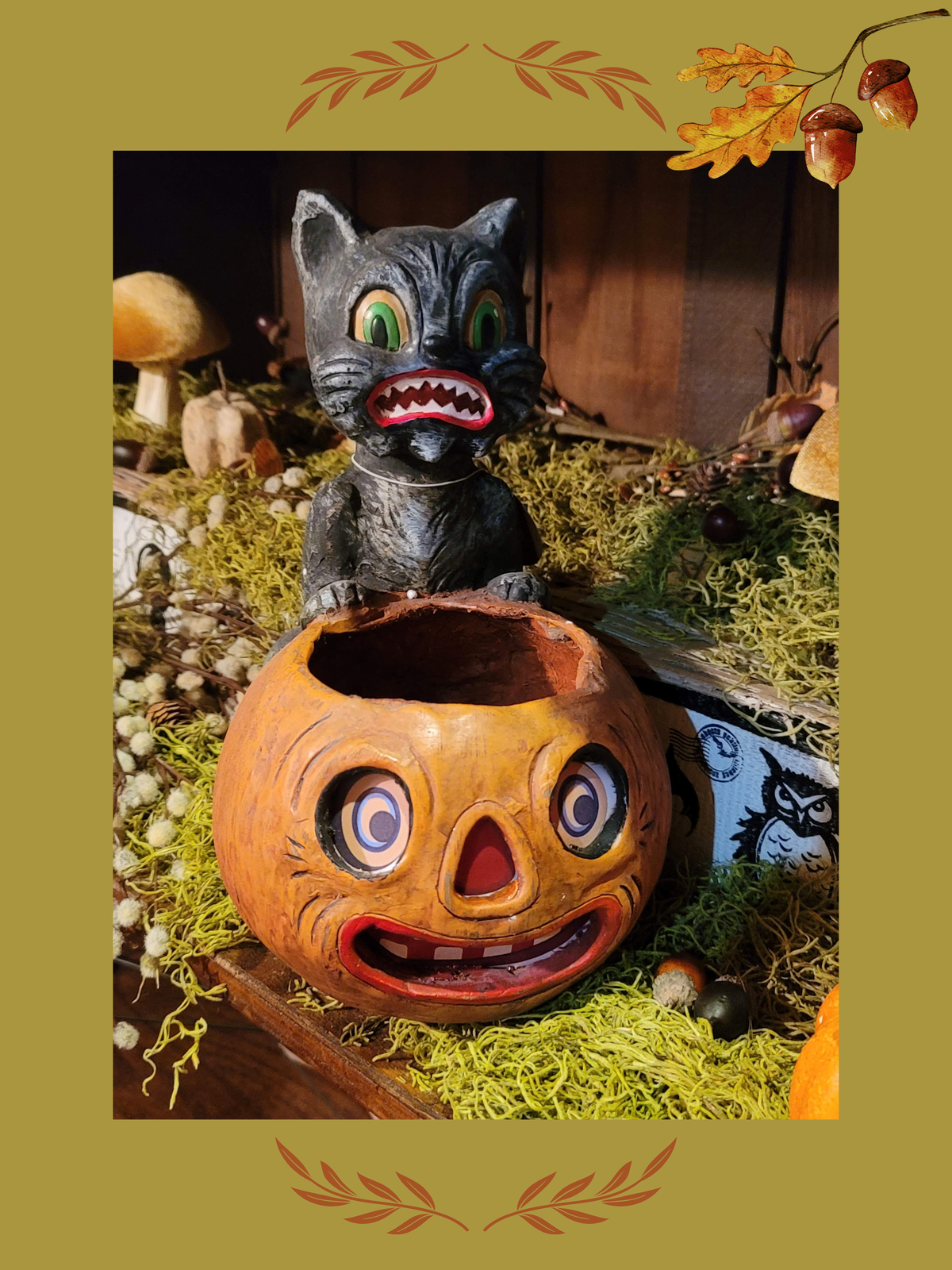 Vintage Halloween Style CRAZY CAT W/ JACK-O-LANTERN CANDY CONTAINER