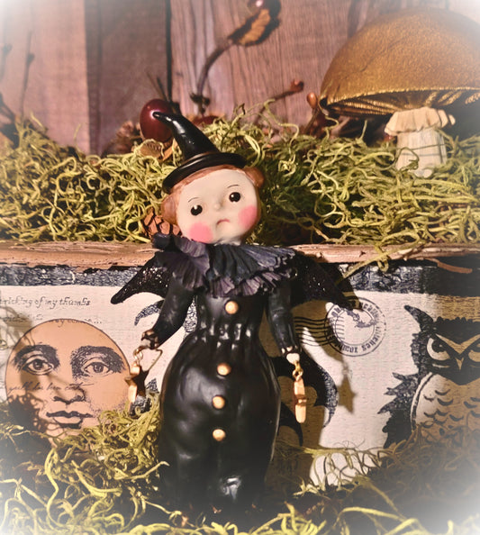 Vintage Halloween Folk Art Style Miss Chevious Dee Harvey Witch Figurine